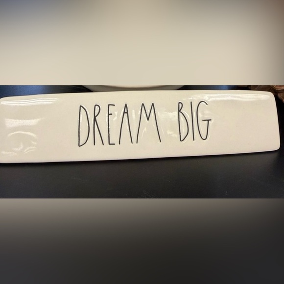 Rae Dunn Other - Rae Dunn White Ceramic 'DREAM BIG' Sign 8”